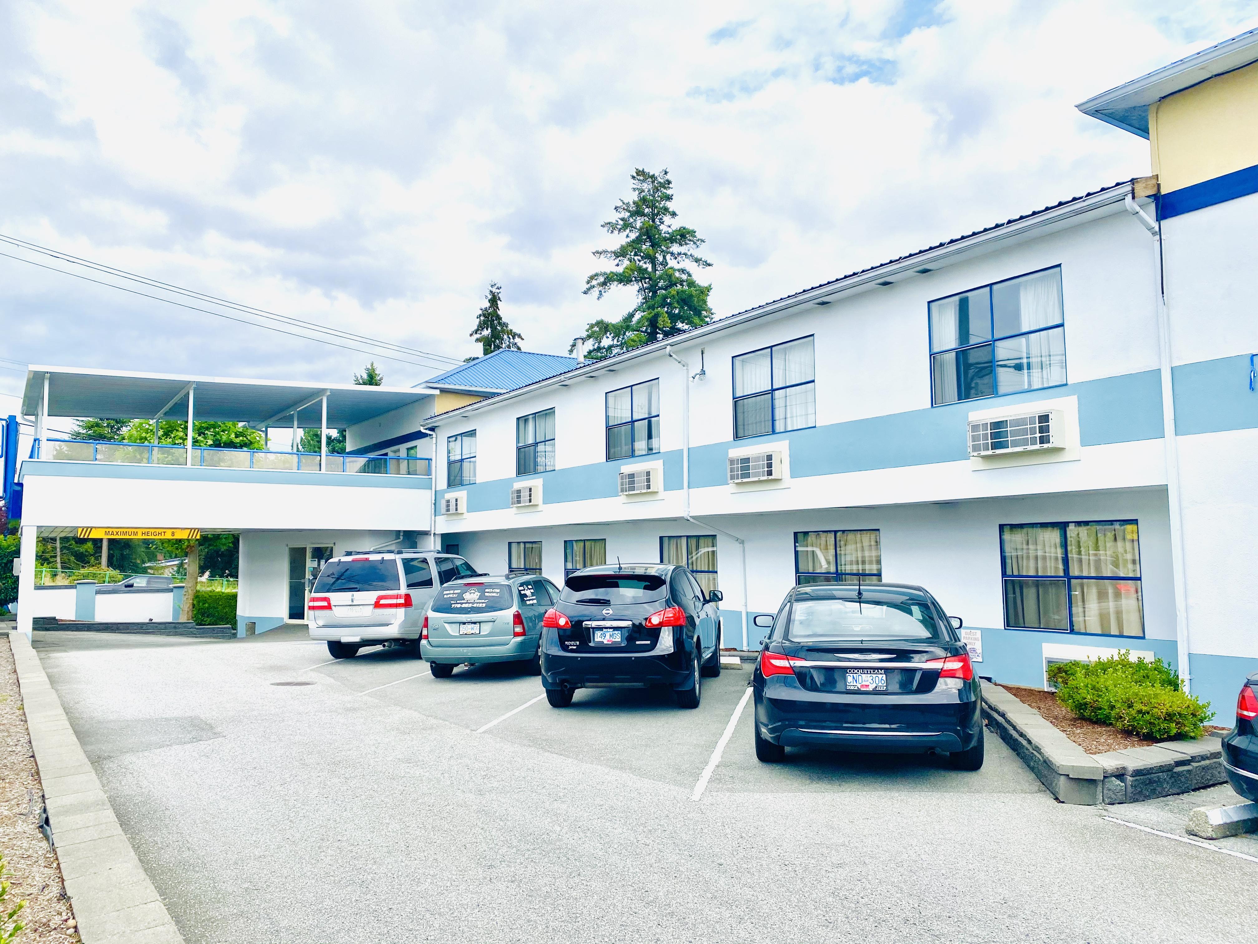 Happy Day Inn Burnaby Bagian luar foto