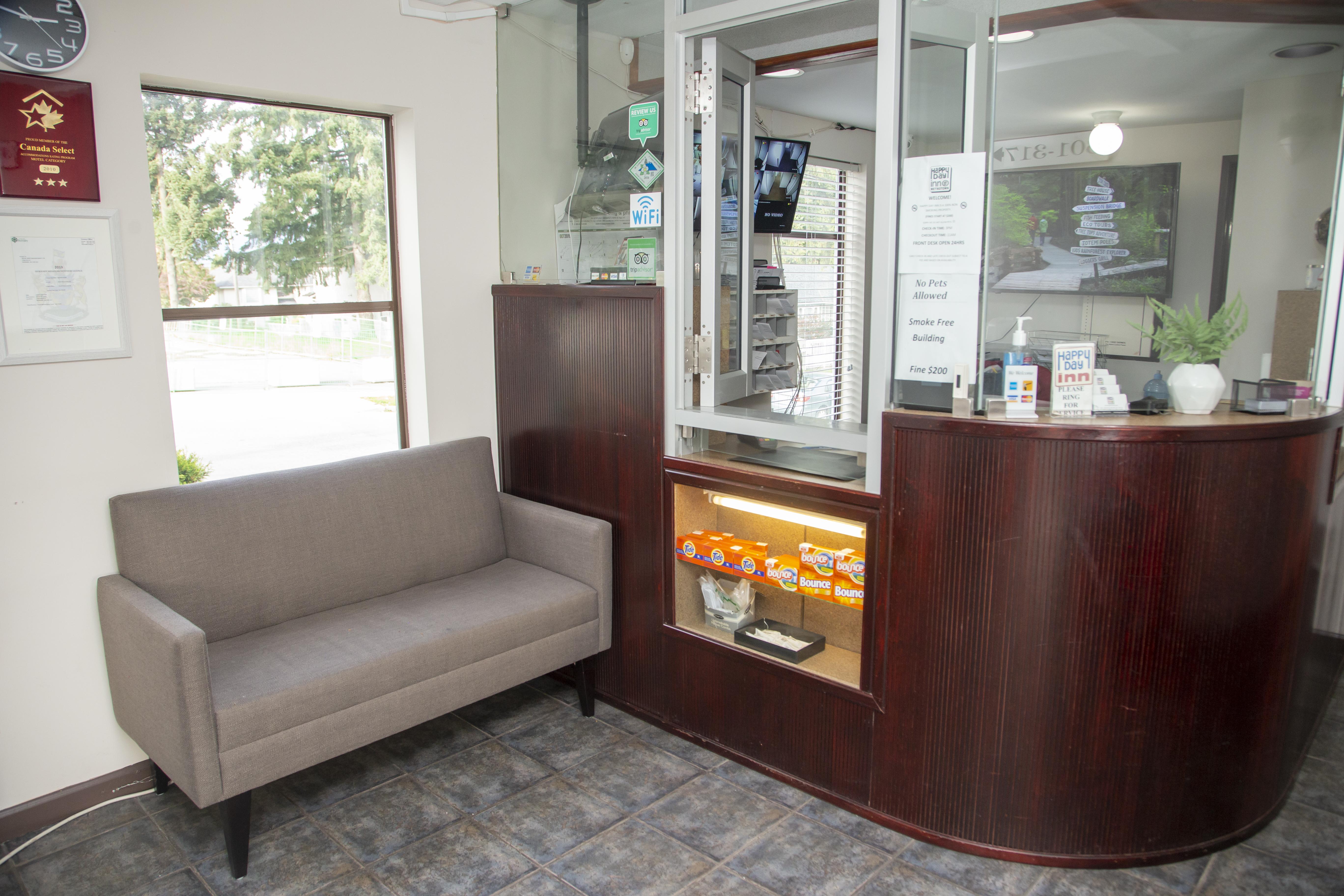 Happy Day Inn Burnaby Bagian luar foto