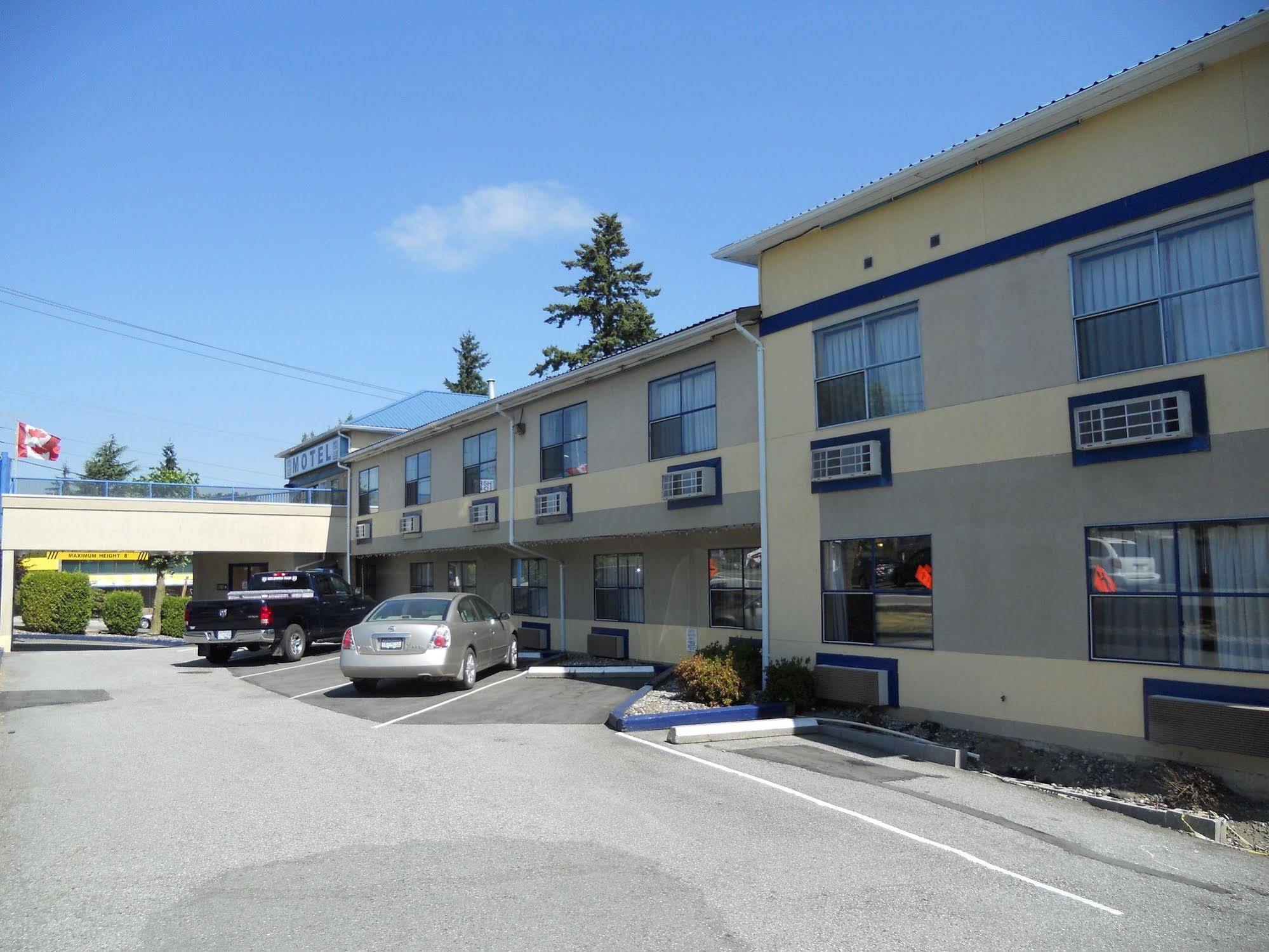 Happy Day Inn Burnaby Bagian luar foto